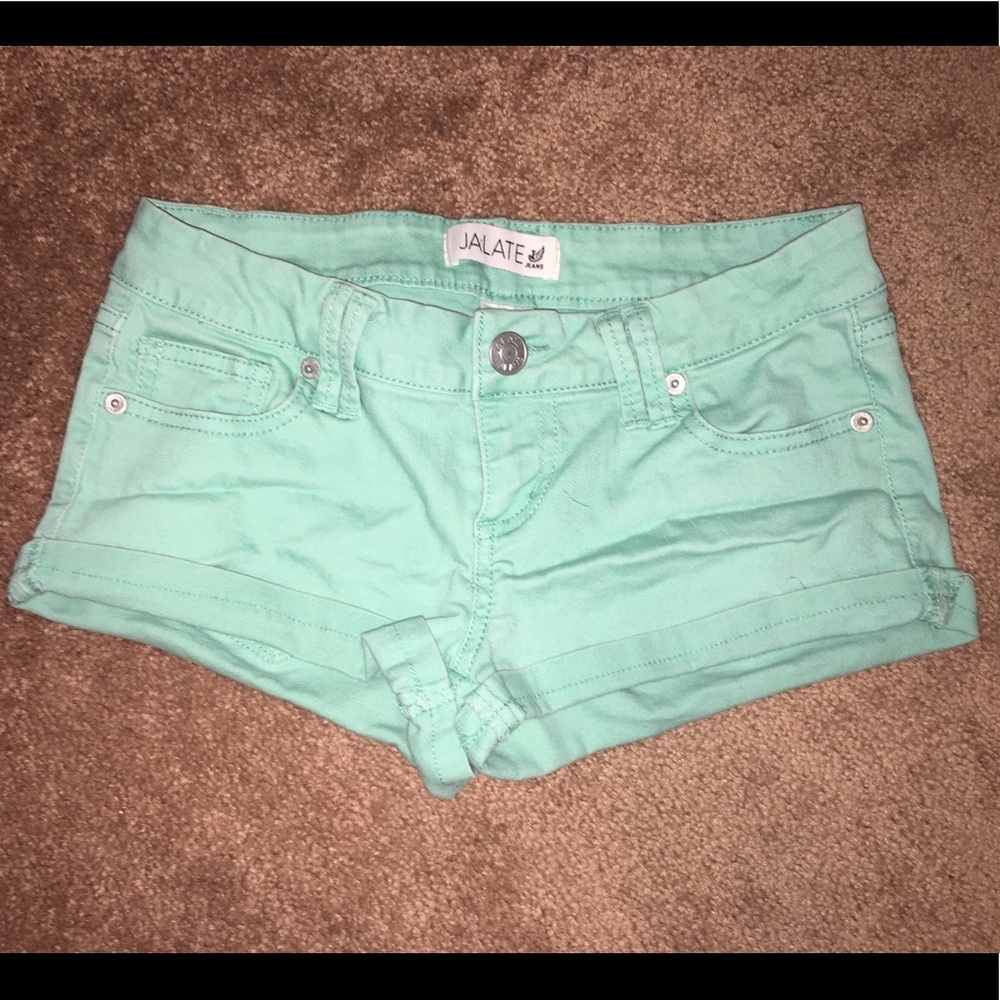 ✨2 FOR $10✨ Seafoam green jean shorts